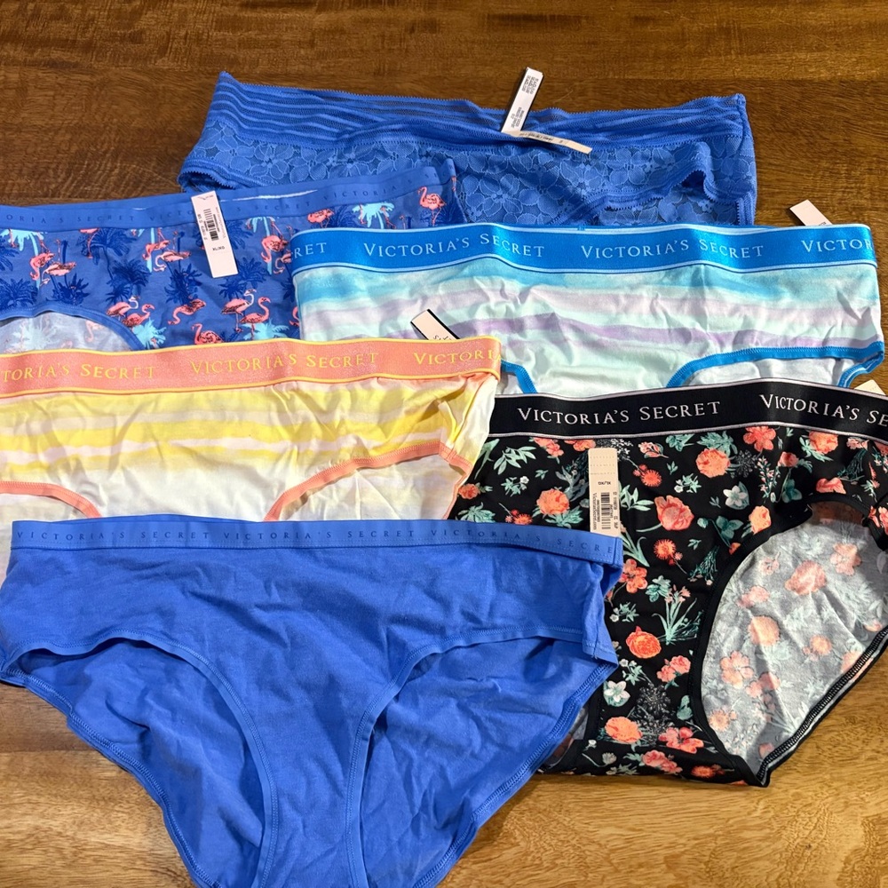Victoria's Secret Vibrant and Lace Panties